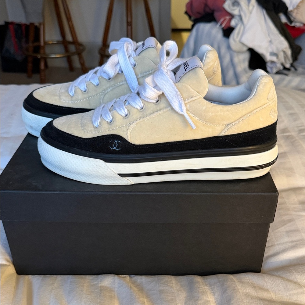 CHANEL Women’s  Beige and Black velvet sneakers. - Picture 2 of 7